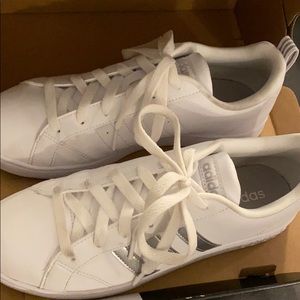 Adidas VS Advantage